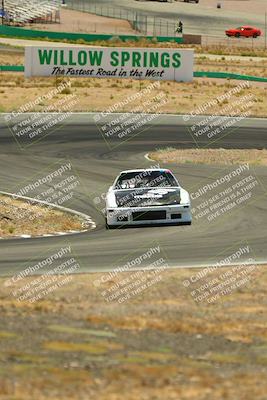 media/May-31-2025-CalClub SCCA (Sat) [[2c1a04e1ee]]/Qualifying/Group 6/Turn 4/